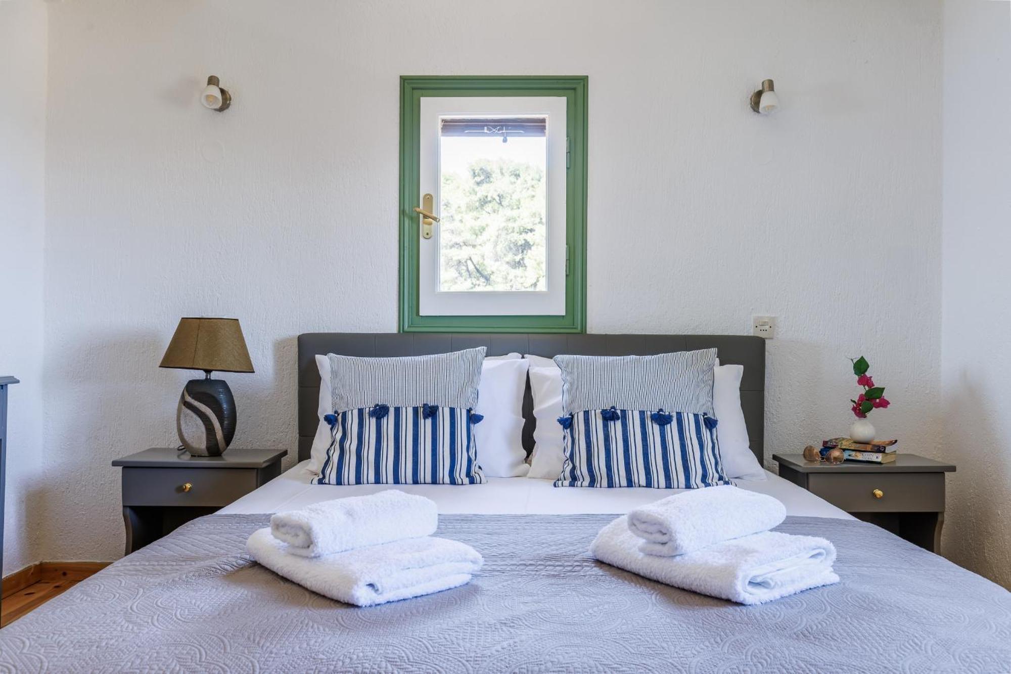 Nerissa Cottage - Skopelos Glossa Atheato Екстер'єр фото